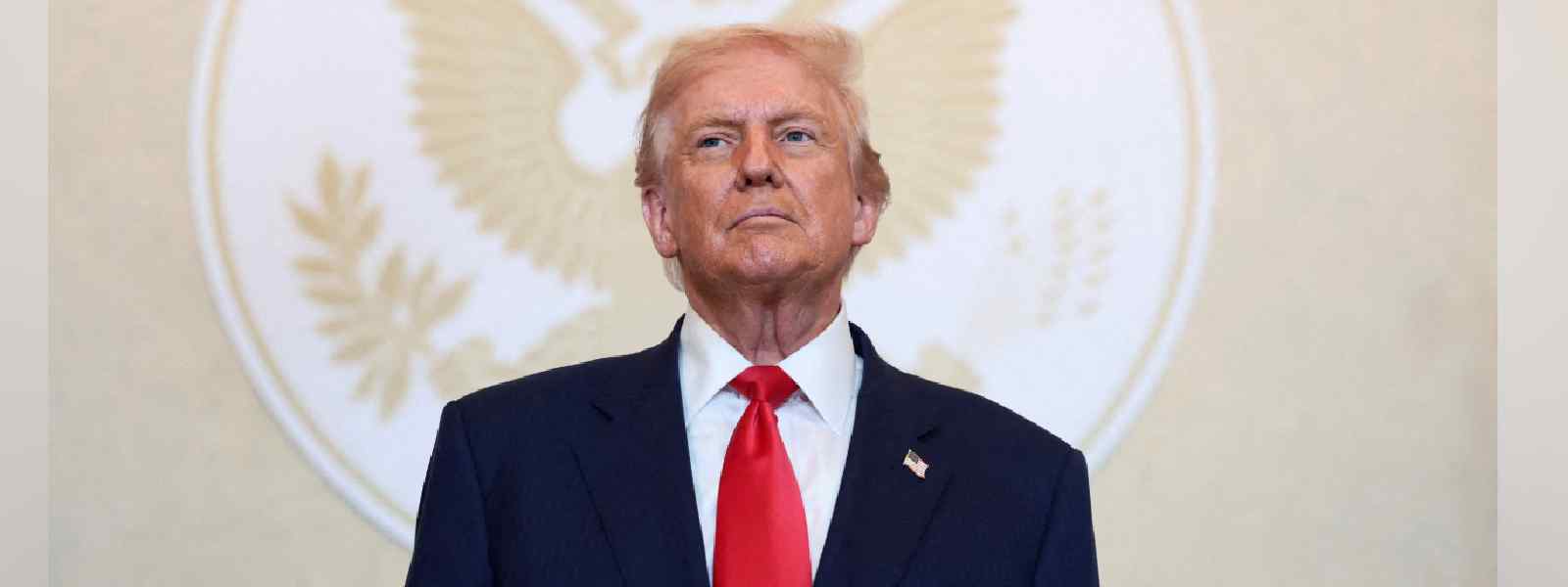 අම‍ෙරිකානු ජනපති දකුණු කොරියාව බලා පිටත්ව යයි..